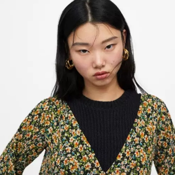 Zara Floral Midi with Knitted Sweater Neckline - Picture 2 of 8